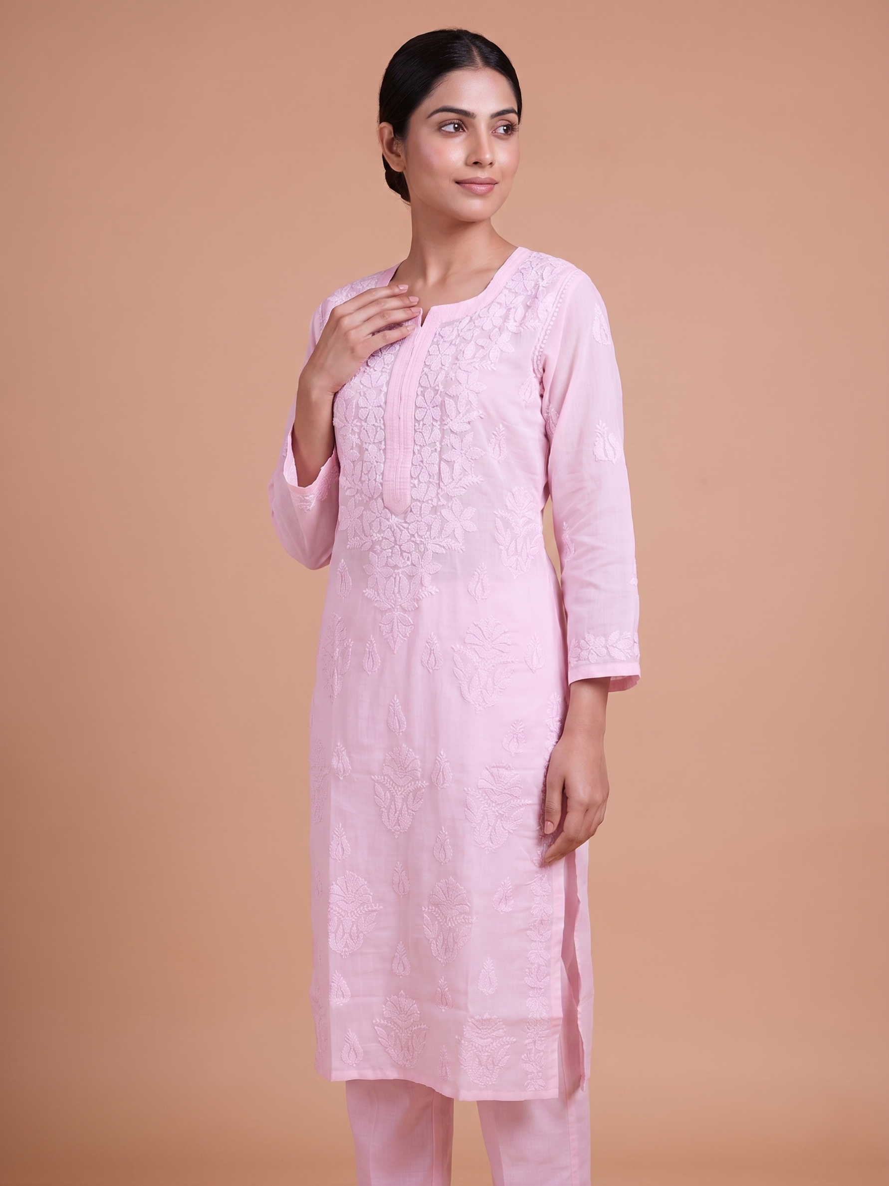 Baby Pink cotton chikankari kurta